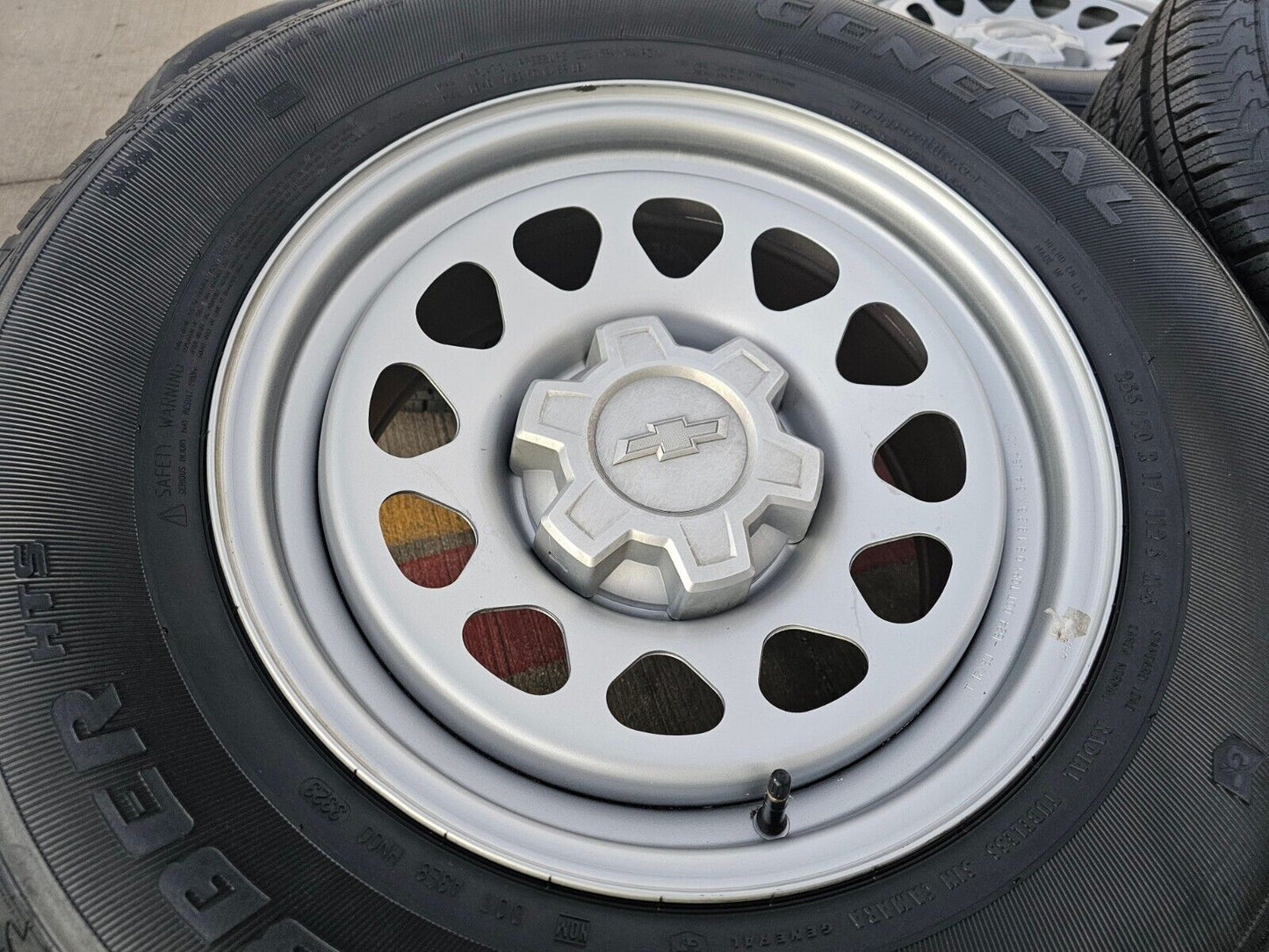 17" Chevy Silverado OEM wheels rims tires Tahoe Colorado 8130 GMC Canyon