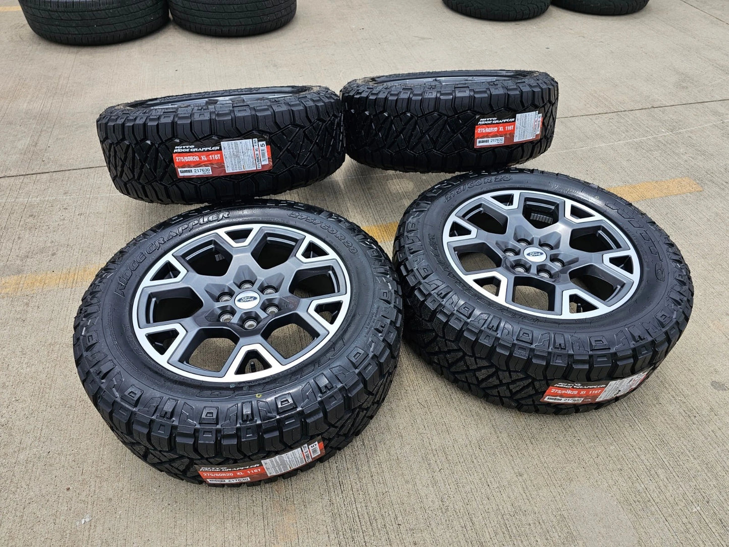 20" Ford F-150 LARIAT Limited OEM rims wheels Expedition 2025 NEW NITTO