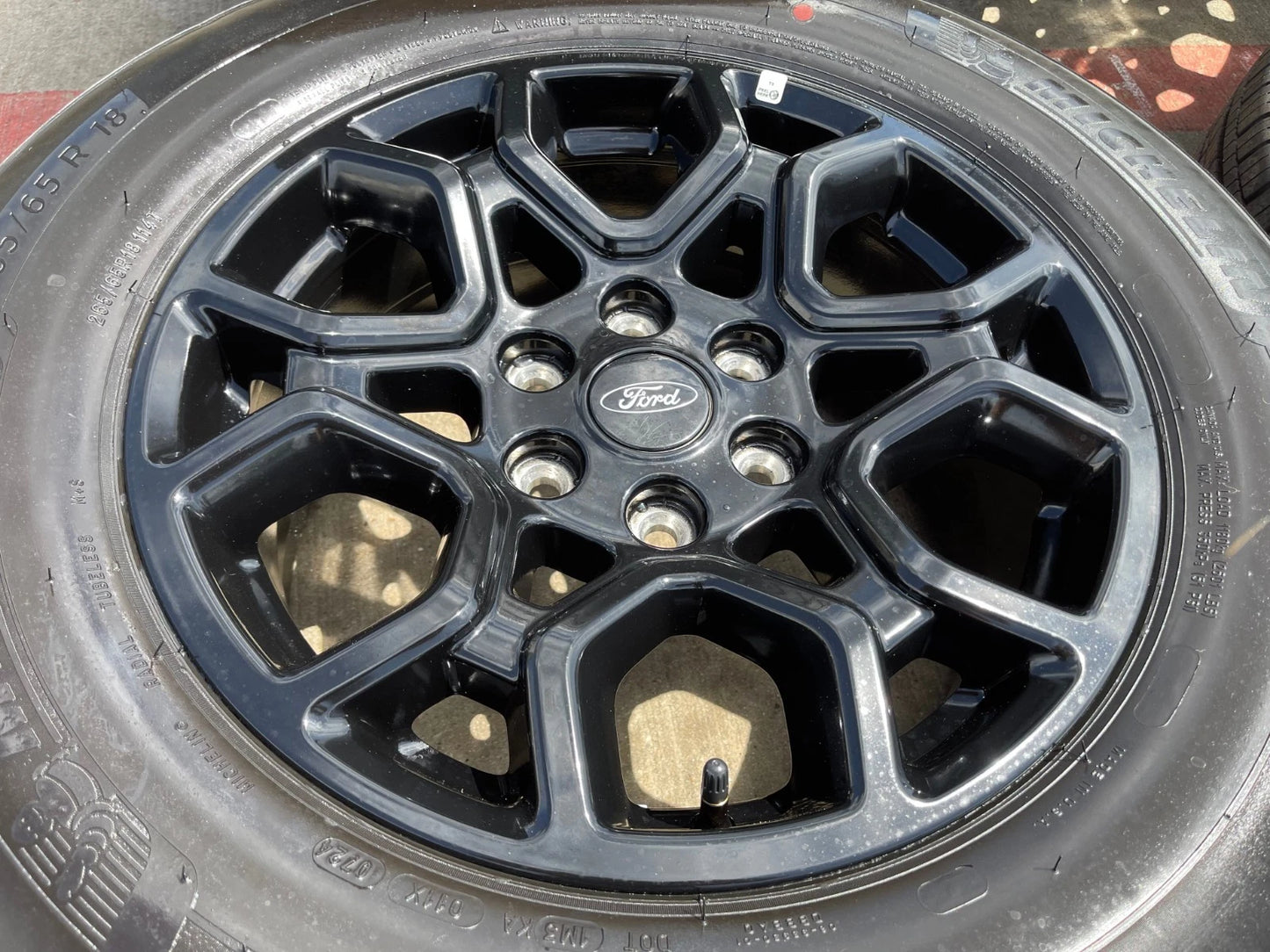 18" Ford F-150 OEM rims wheels 95049 10340 Expedition 2025 2026 NEW MICHELIN