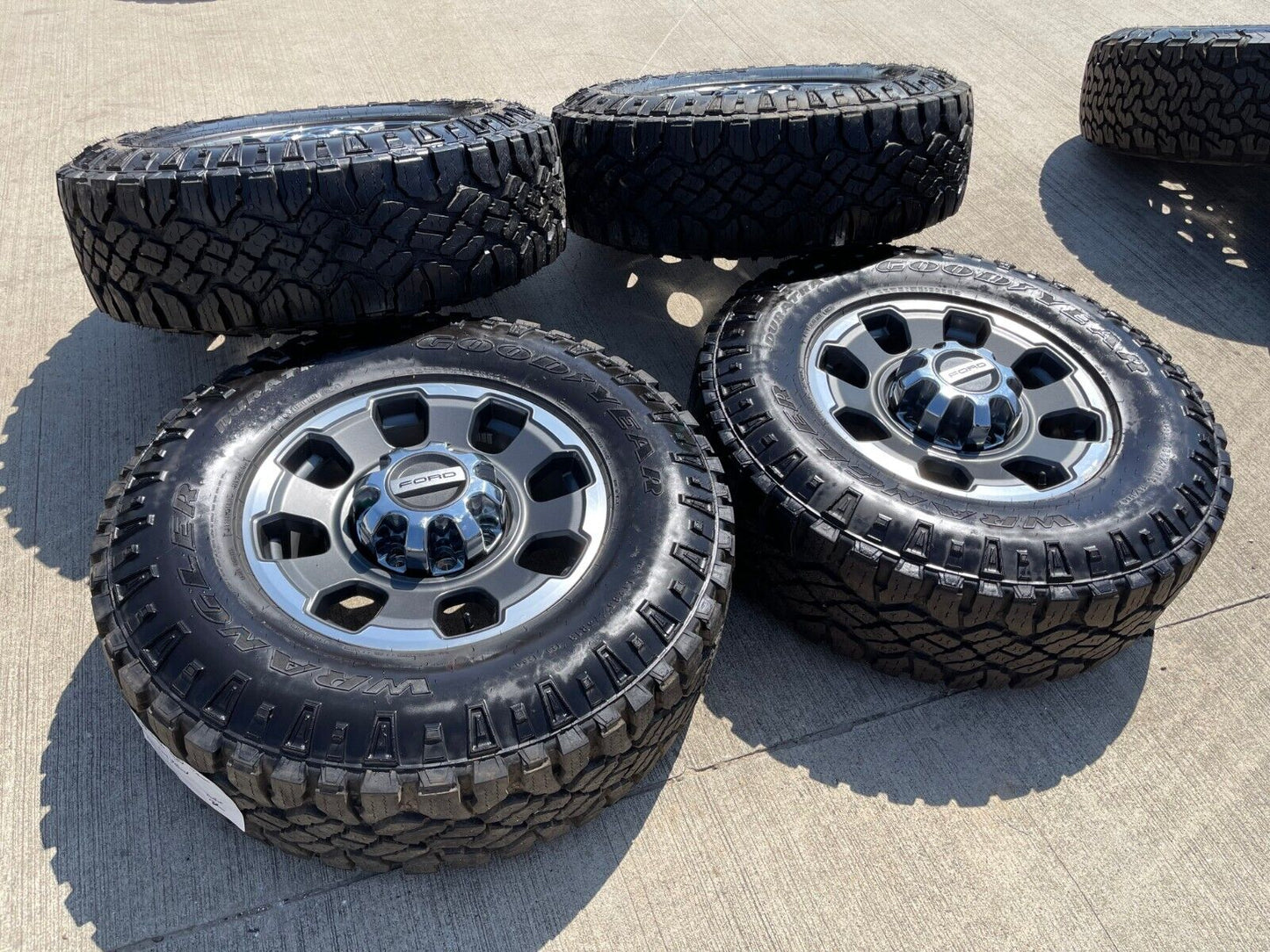 18" Ford F-250 F-350 OEM TREMOR 10482 rims wheels DURATRAC