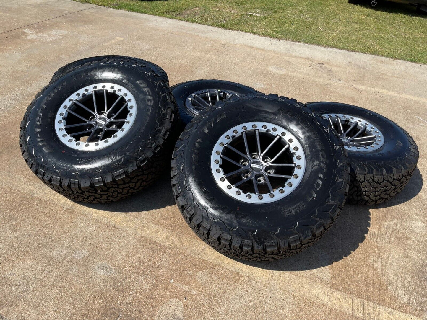(5) 17" Ford F-150 Raptor OEM rims wheels TRUE BEADLOCK 96450 Expedition BFG 37"