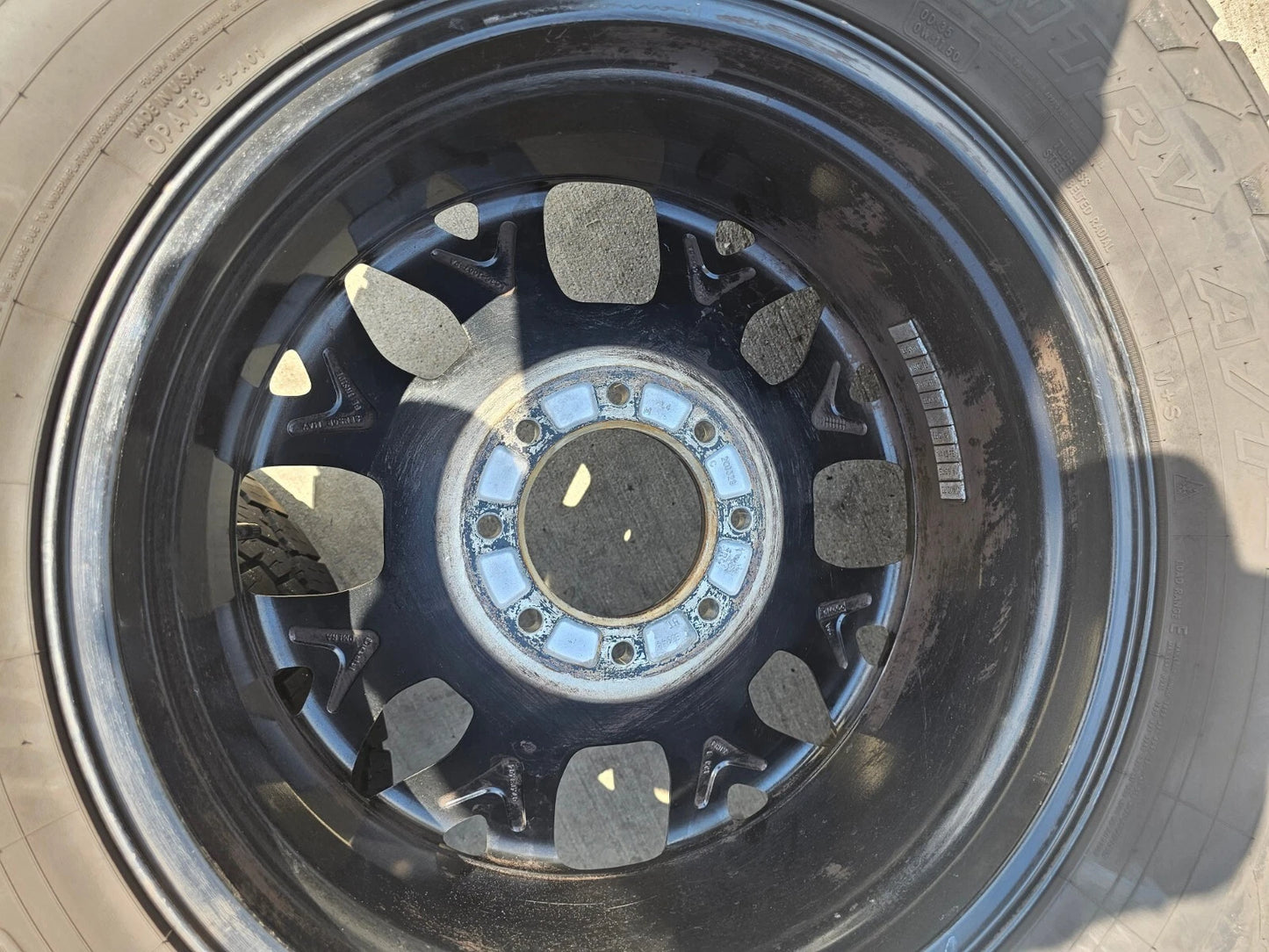 20" Ford F-250 F-350 OEM Lariat wheels rims 10292 tires TOYO 35"