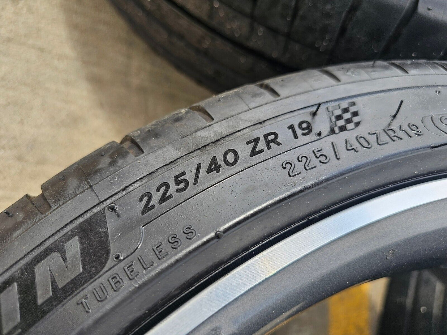 19" Hyundai Genesis G70 G80 OEM 71087 wheel rims Sonata tires MICHELIN