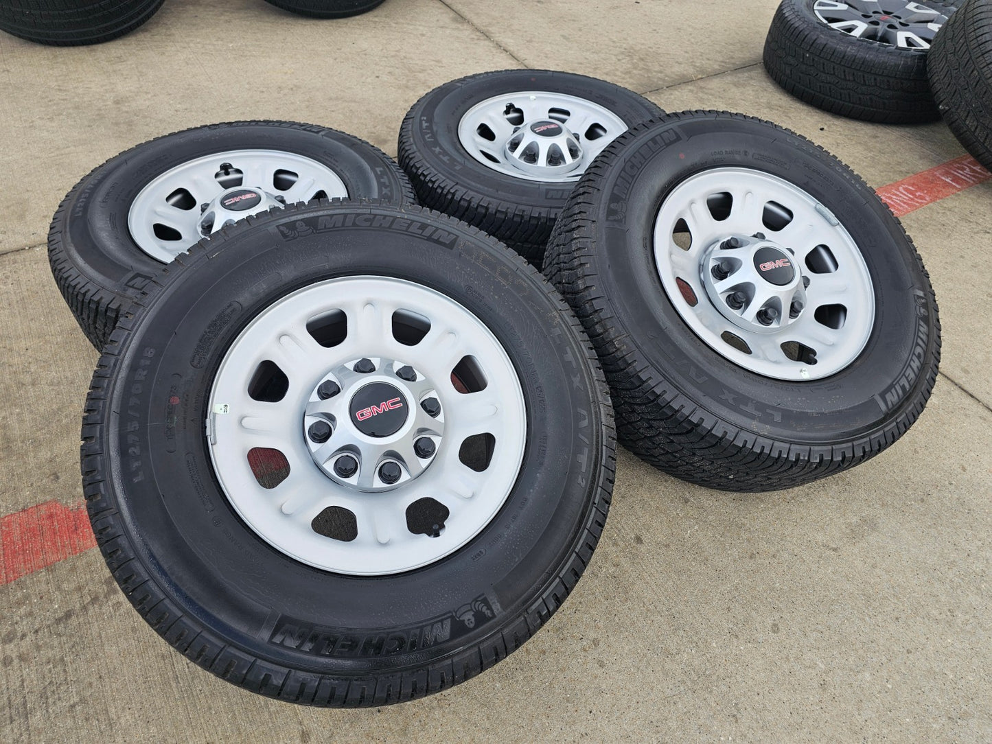 18" GMC Sierra Chevy Silverado 2500 3500 OEM 8096 wheels rims tires MICHELIN NEW
