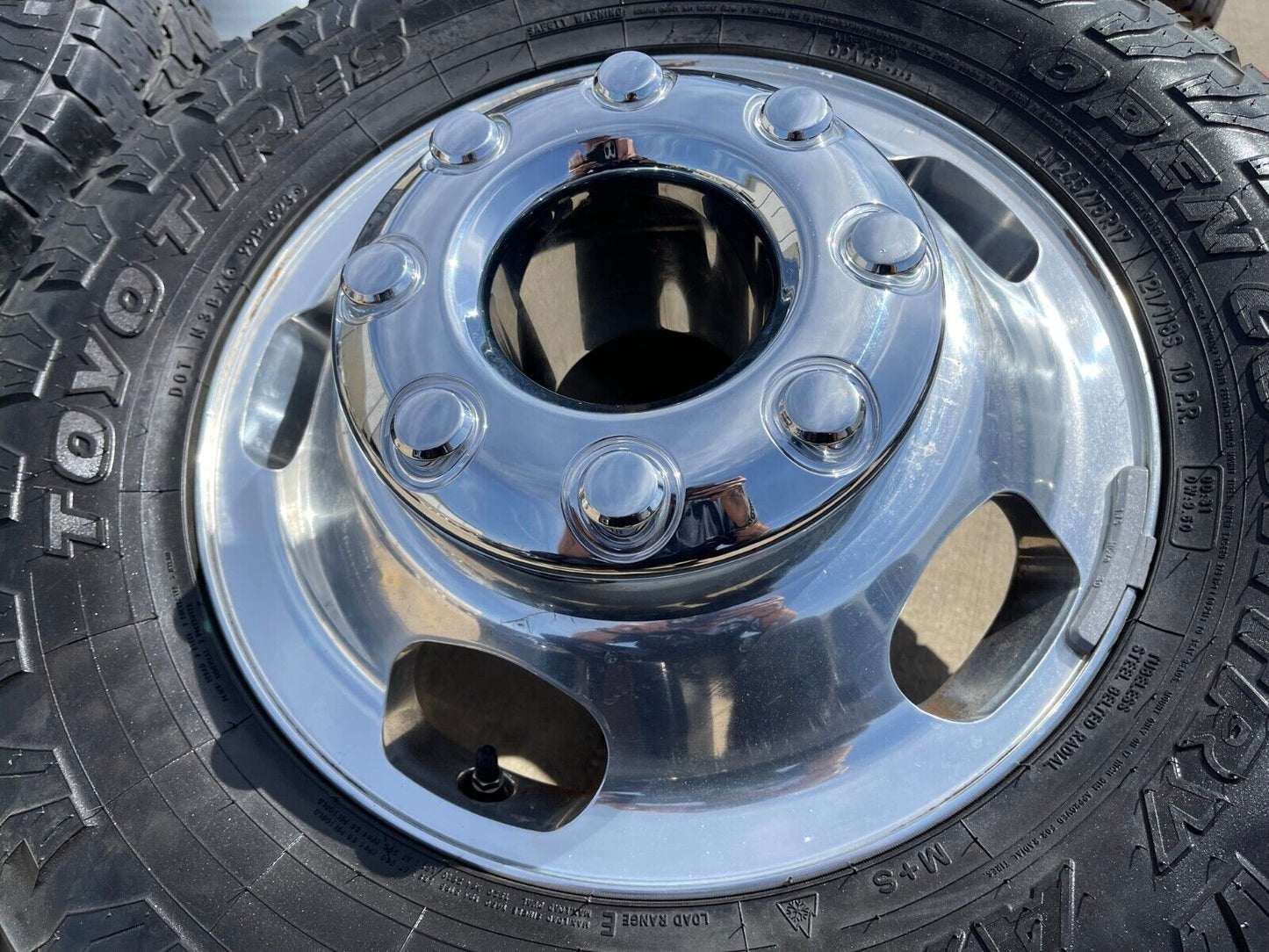 17" Ford F-350 Dually OEM 14077 14078 rims wheels 2023 2024 2025 TOYO