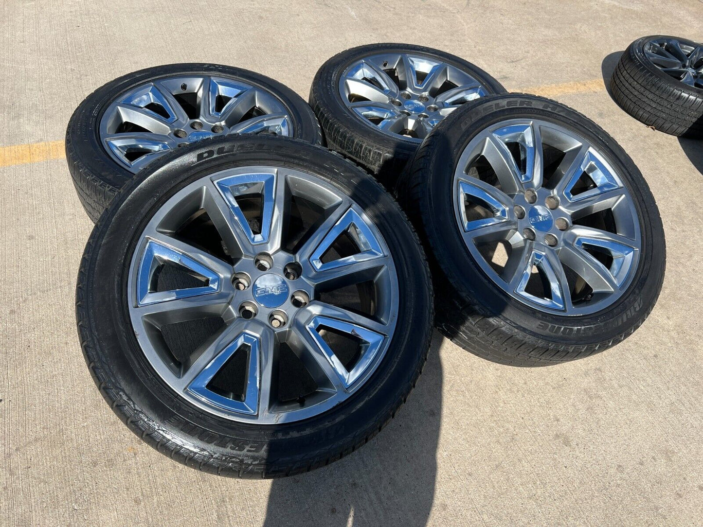 22" Chevy Tahoe Silverado Suburban chrome 5696 OEM wheels rims 2017 2018 2019