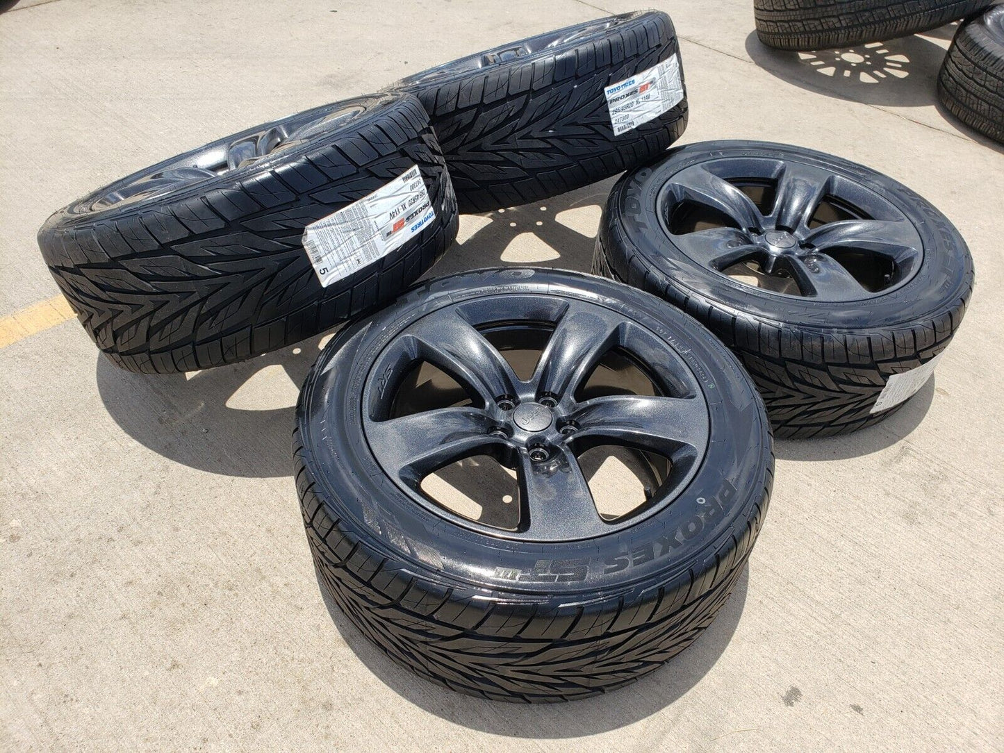 20" Jeep Grand Cherokee SRT Trackhawk OEM 9139 wheels rims tires NEW