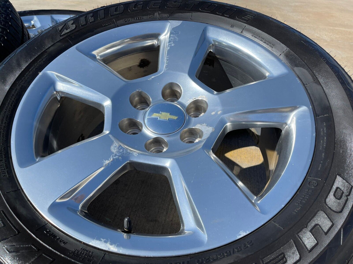 20" Chevy Silverado Tahoe OEM 5652 wheels rims tires BRIDGESTONE