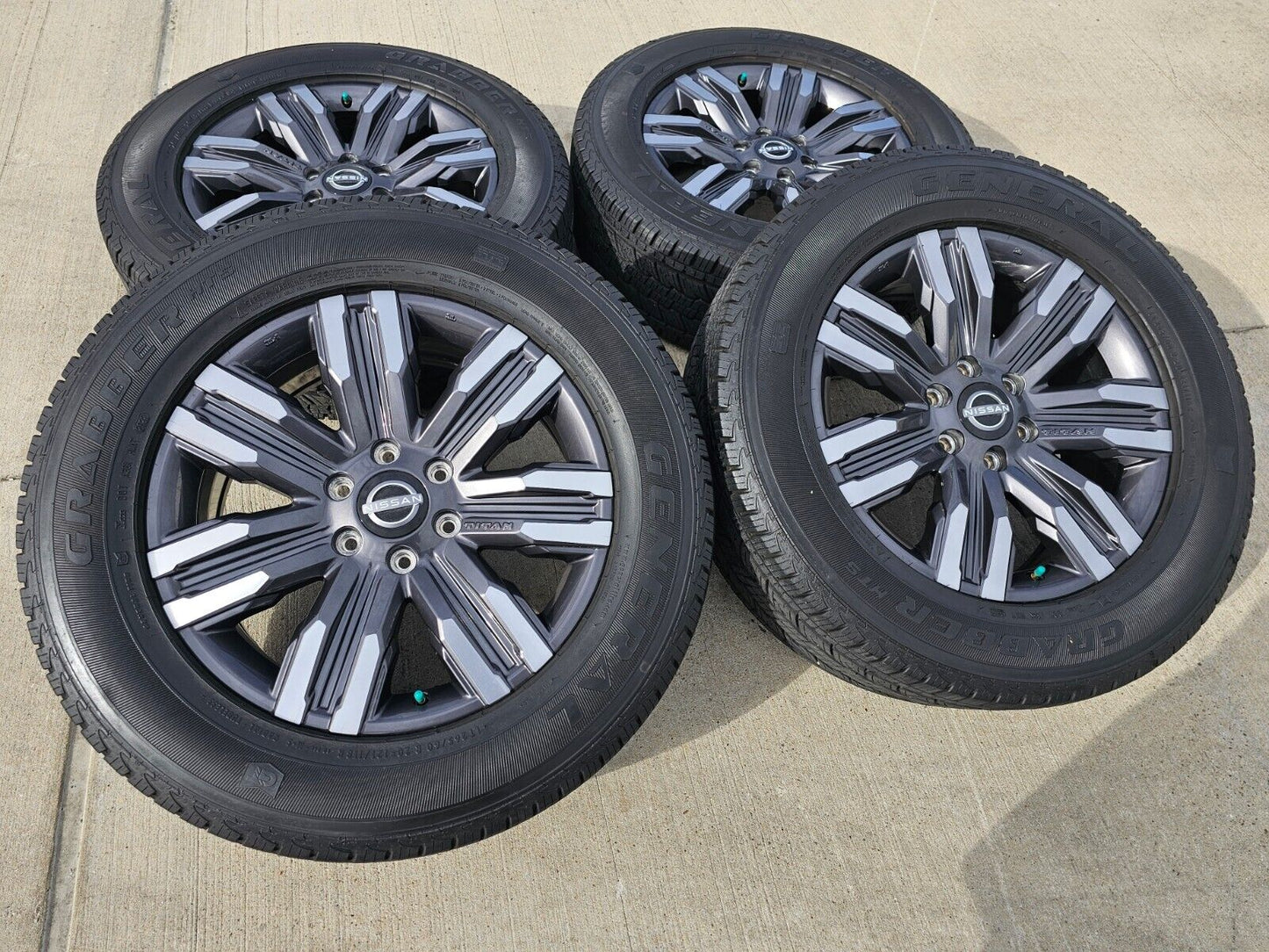 20" Nissan Titan XD Pro-4X OEM wheels rims tires 2019 2020 2021 2022 2023 2024