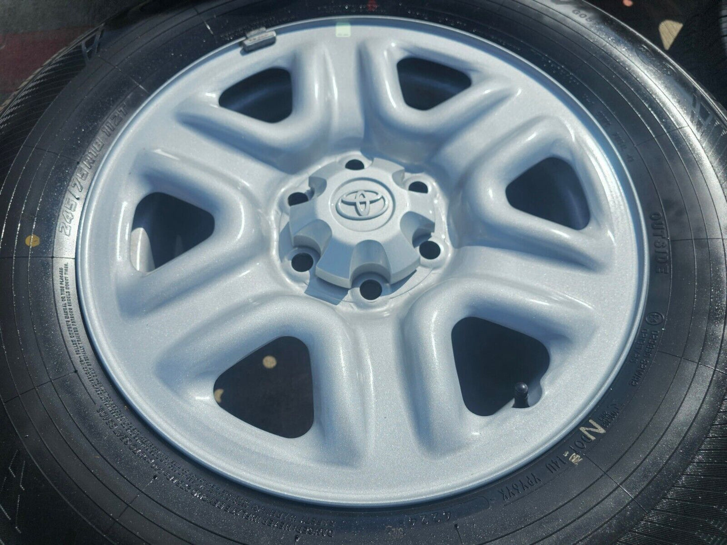 18" Toyota Tundra TSS TRD OEM wheels rims Sequoia LX600 99083 2023 2024 2025 NEW