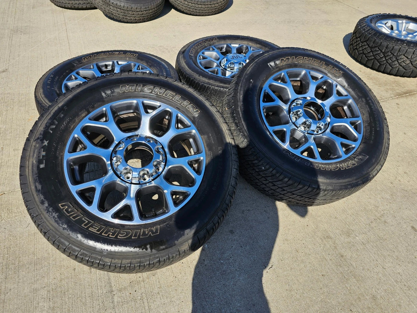 20" Ford F-250 F-350 OEM King Ranch Lariat wheels rims 10292 10293 tires