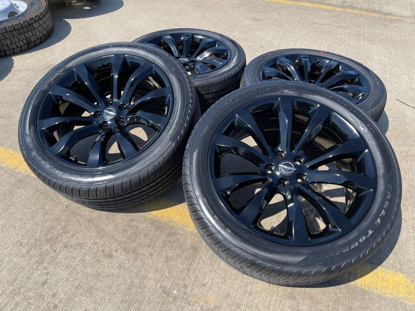 20" Chrysler 300 Dodge Charger Challenger OEM 2540 wheels rims tires NEW