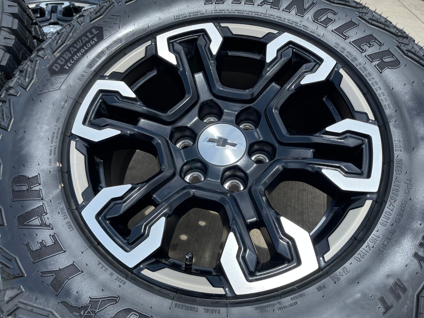 18" Chevy Silverado ZR2 Tahoe GMC Sierra OEM 95415 wheels rims 2025 2026 NEW
