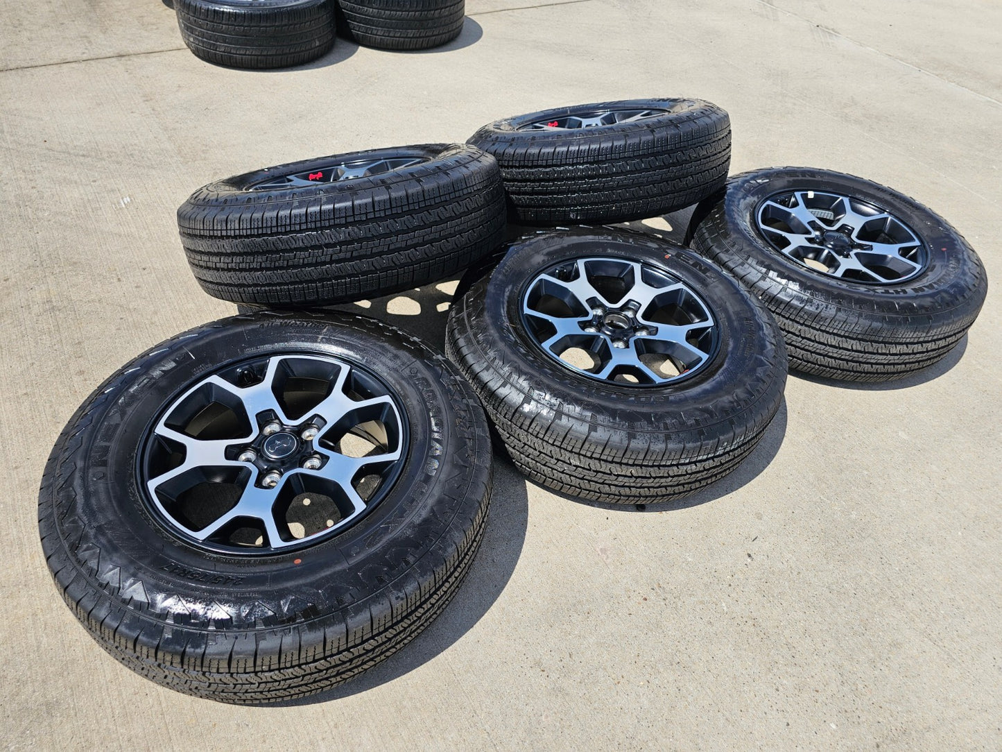 17" Jeep Wrangler Rubicon OEM 9218 wheels rims Gladiator NEXEN NEW