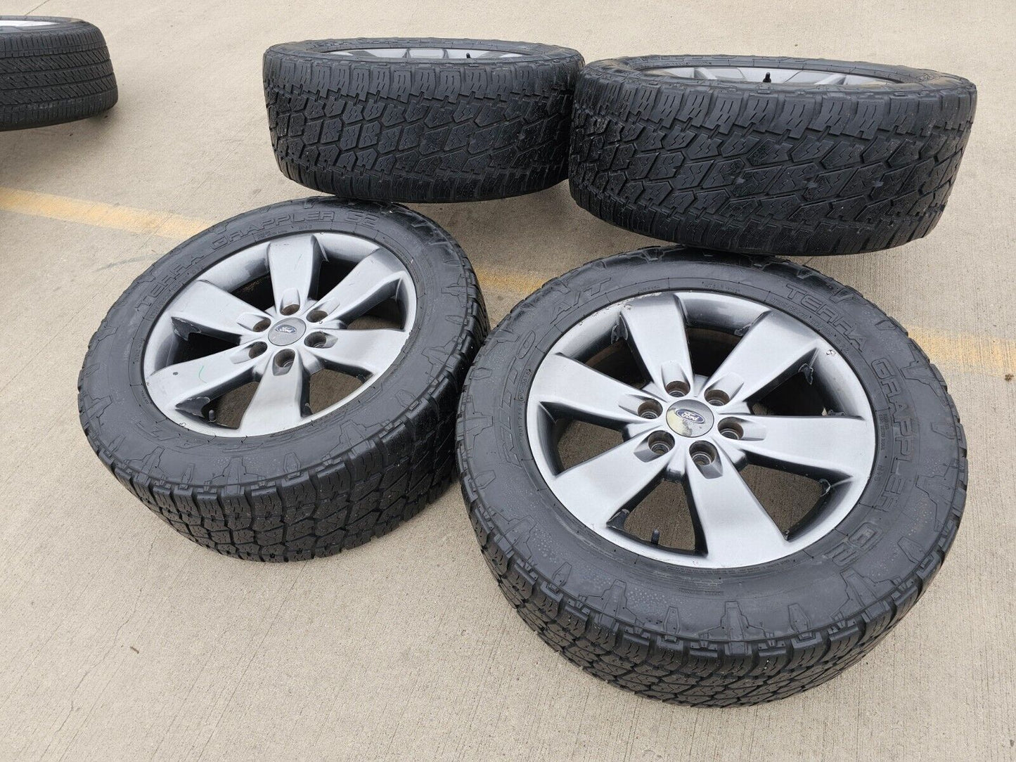 20" Ford Expedition F-150 OEM gray wheels rims 3833 3896 tires NITTO