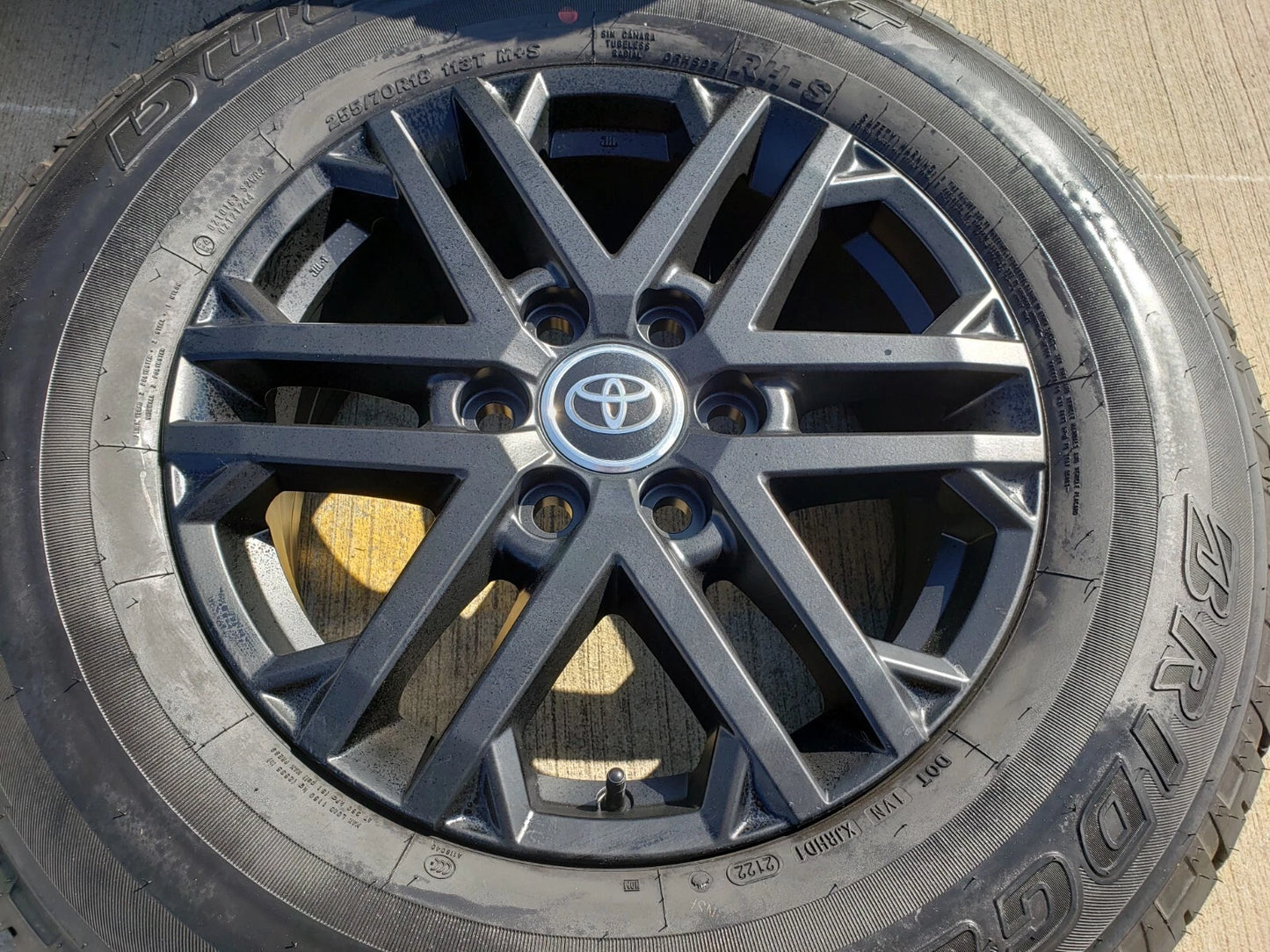 18" Toyota Tundra TRD OEM wheels rims 75281 black Sequoia LX600 2024 2025 NEW