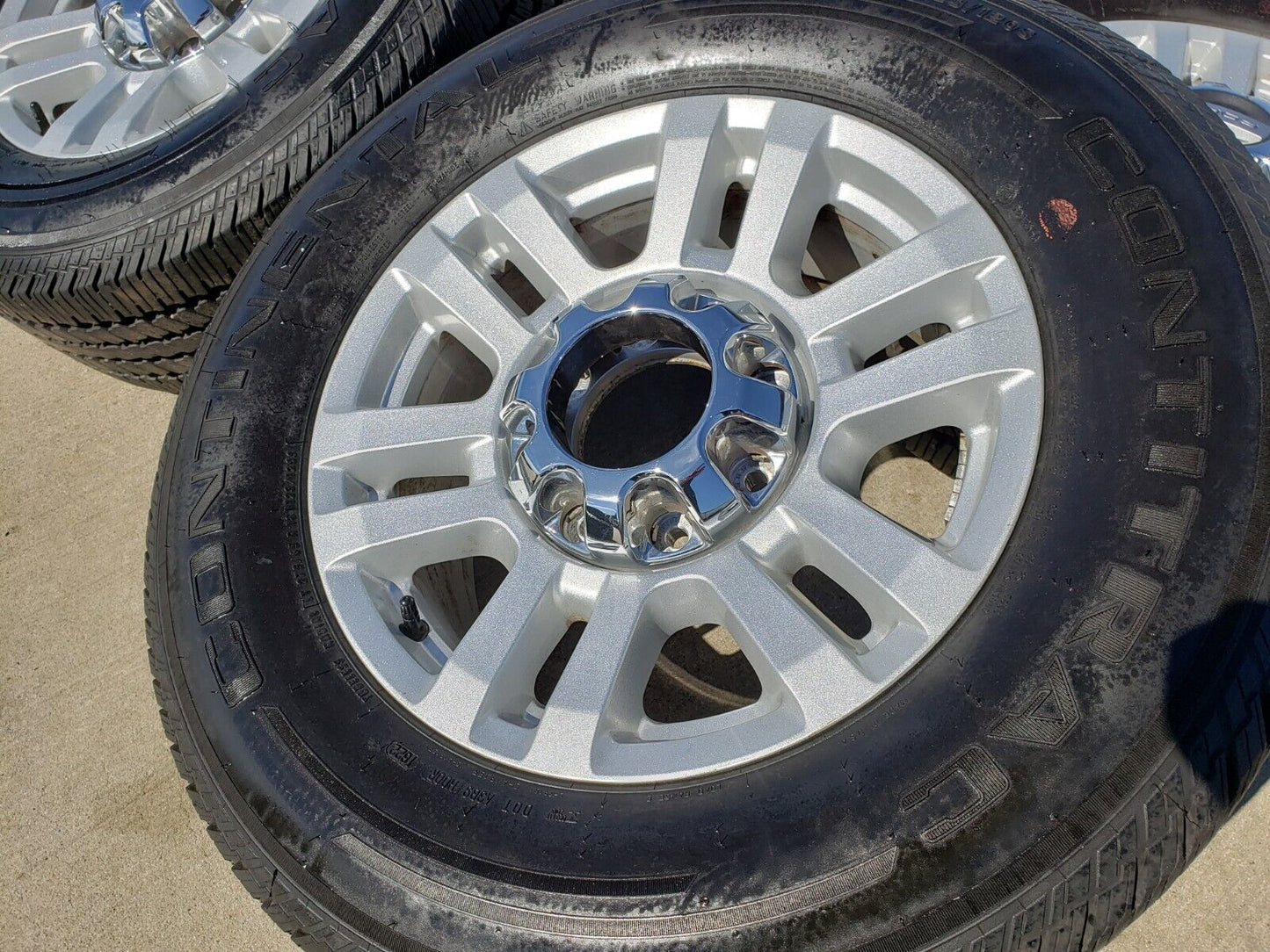 18" Ford F-250 F-350 OEM 10098 rims wheels tires 2020 2021 2022 2023 2024 2025