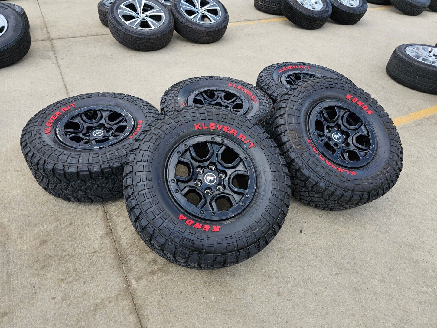 17" Ford Bronco HERITAGE SASQUATCH wheels rims BEADLOCK 10388 KENDA 35"