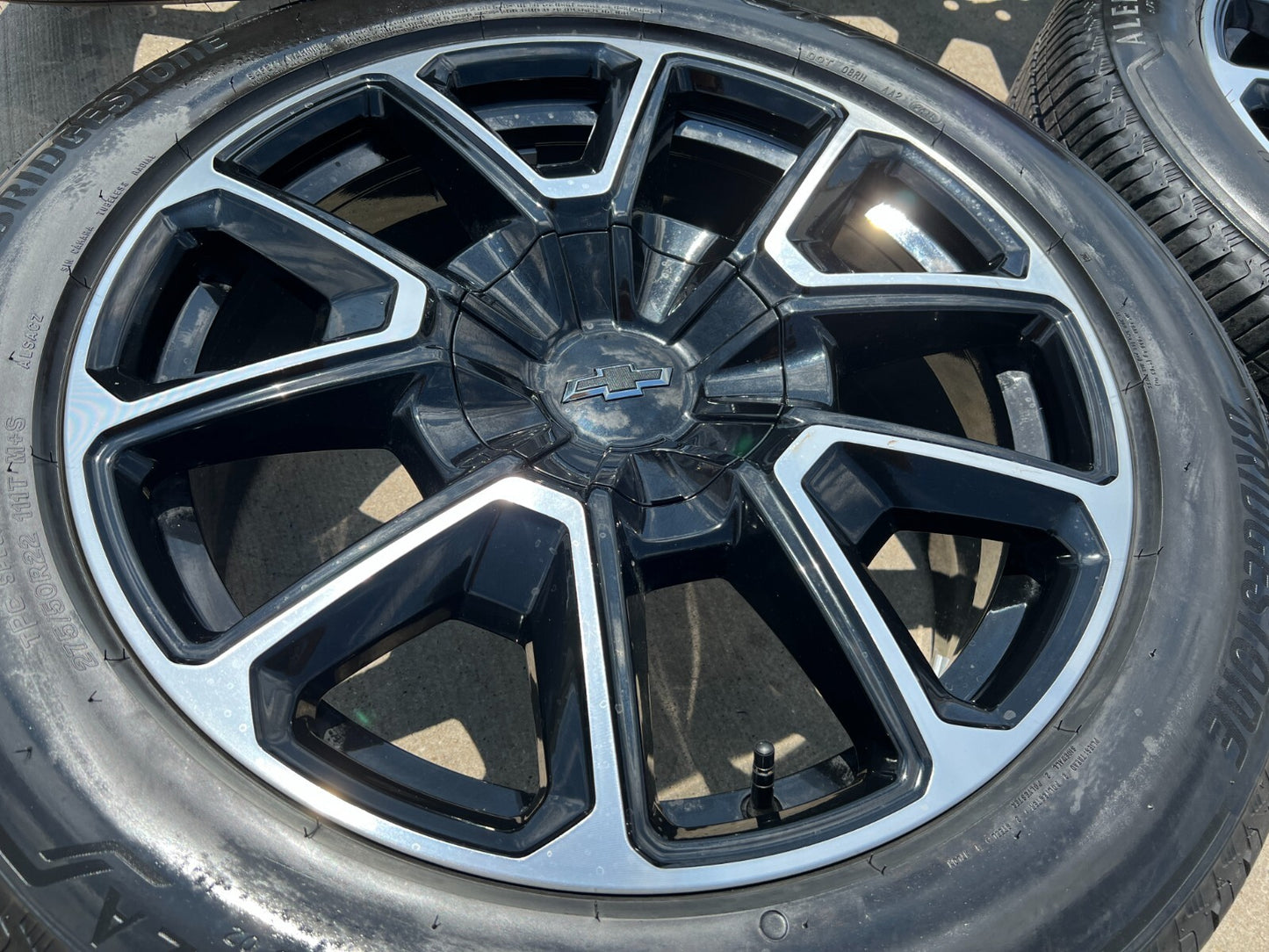 22" Chevy Tahoe Suburban RST OEM 14035 wheels rims Silverado NEW