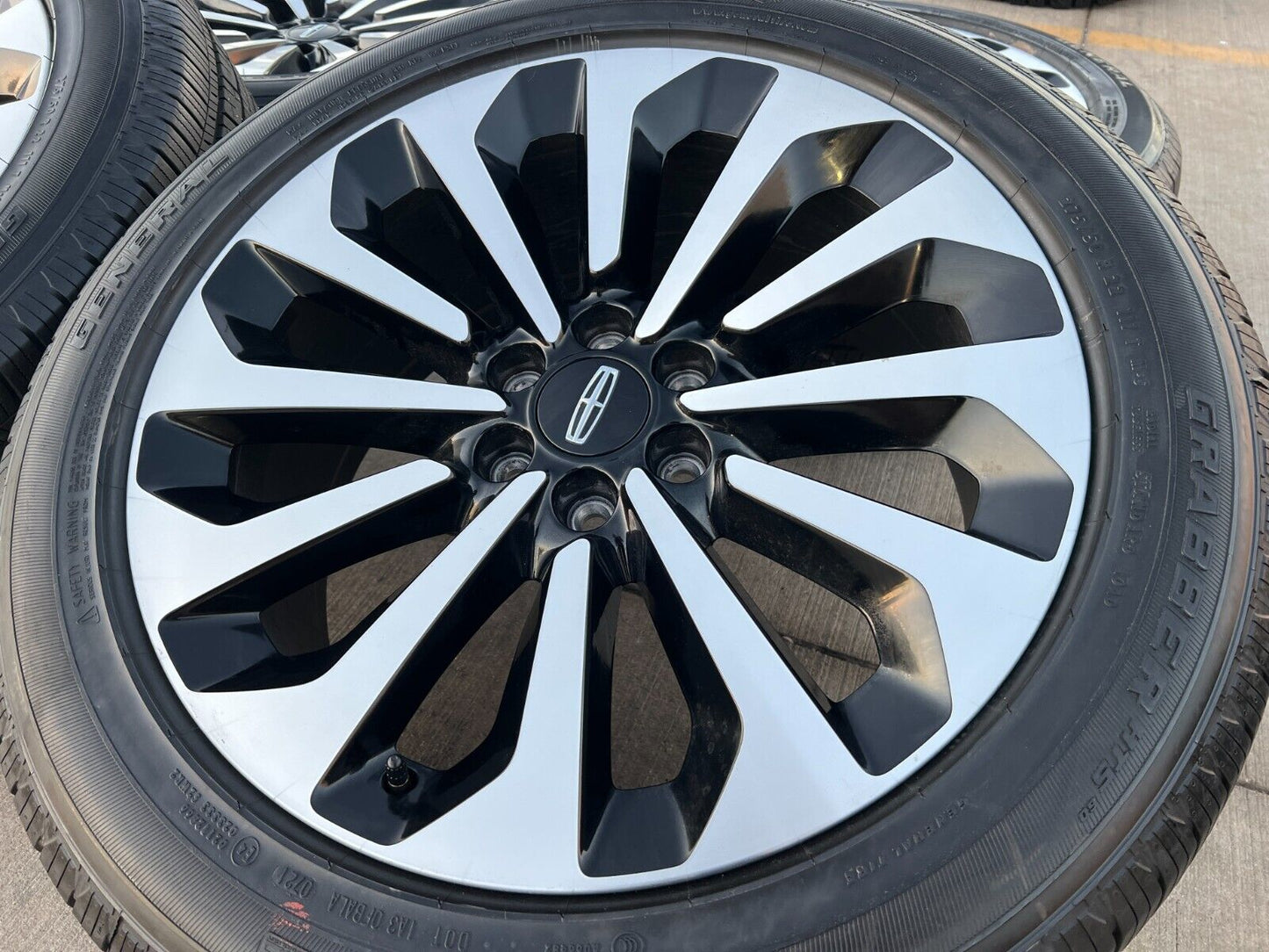 22" Lincoln Navigator L RESERVE OEM black rims wheels 95385 10498 2023 2024 NEW