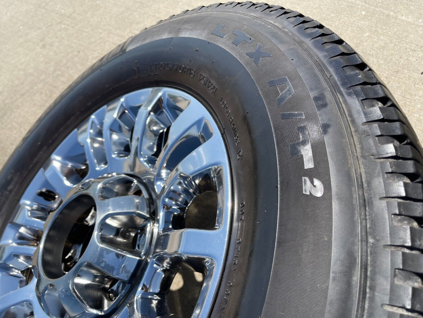 18" Ford F-250 F-350 OEM rims wheels 10290 chrome tires