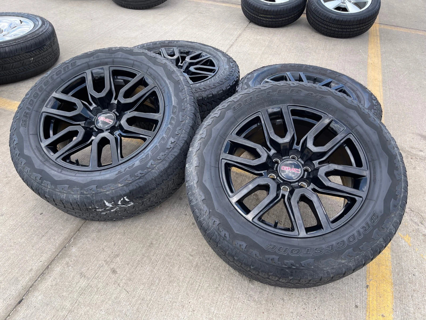 20" GMC Sierra Yukon Chevy OEM black 5914 5918 wheels rims 2023 2024 2025 2026