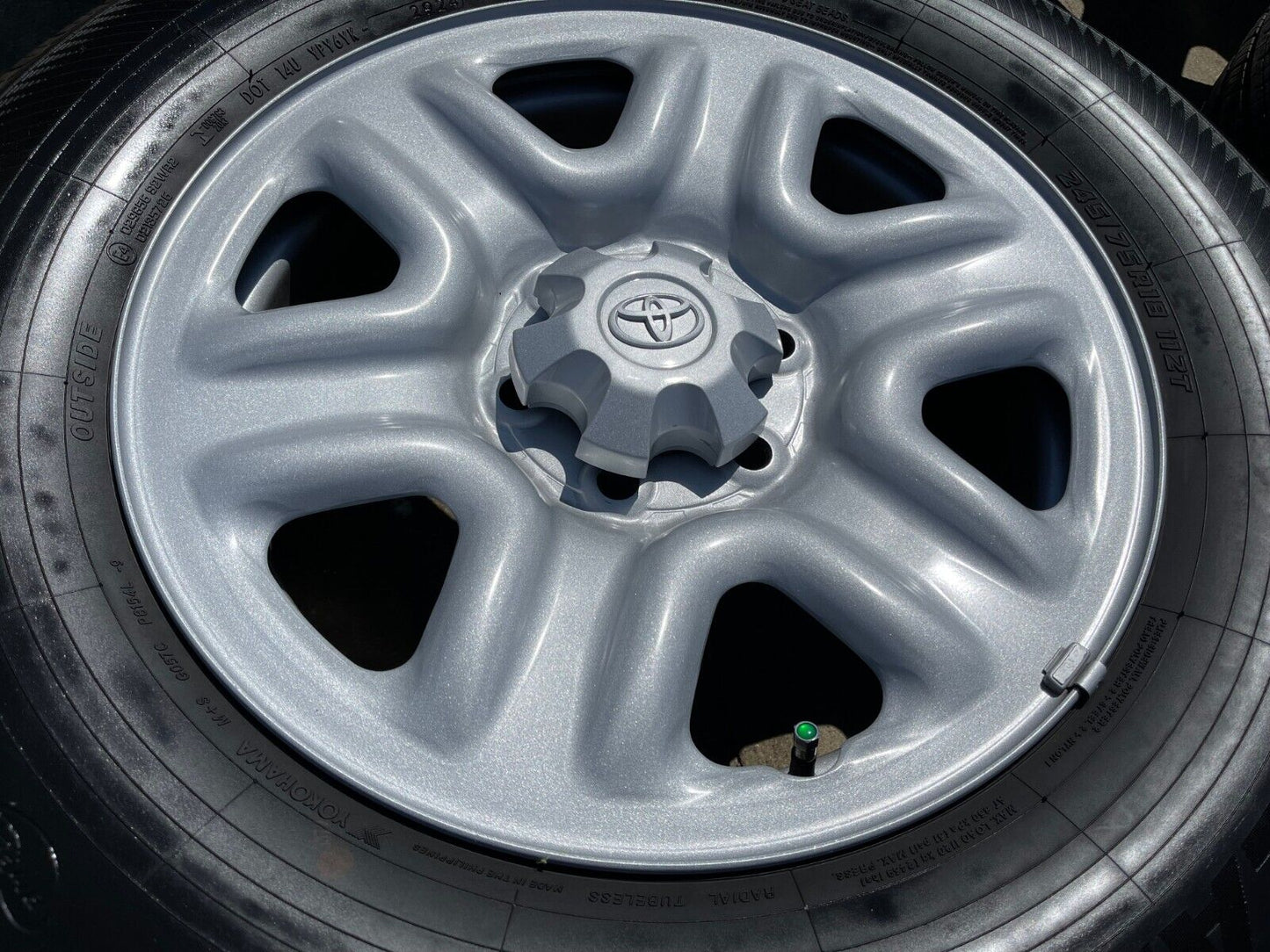 18" Toyota Tundra TSS TRD OEM wheels rims Sequoia LX600 99083 2023 2024 2025 NEW