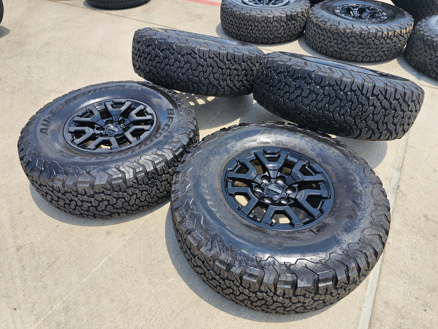 17" Ford F-150 Raptor Bronco OEM rims wheels 10461 tires 37" BFG NEW