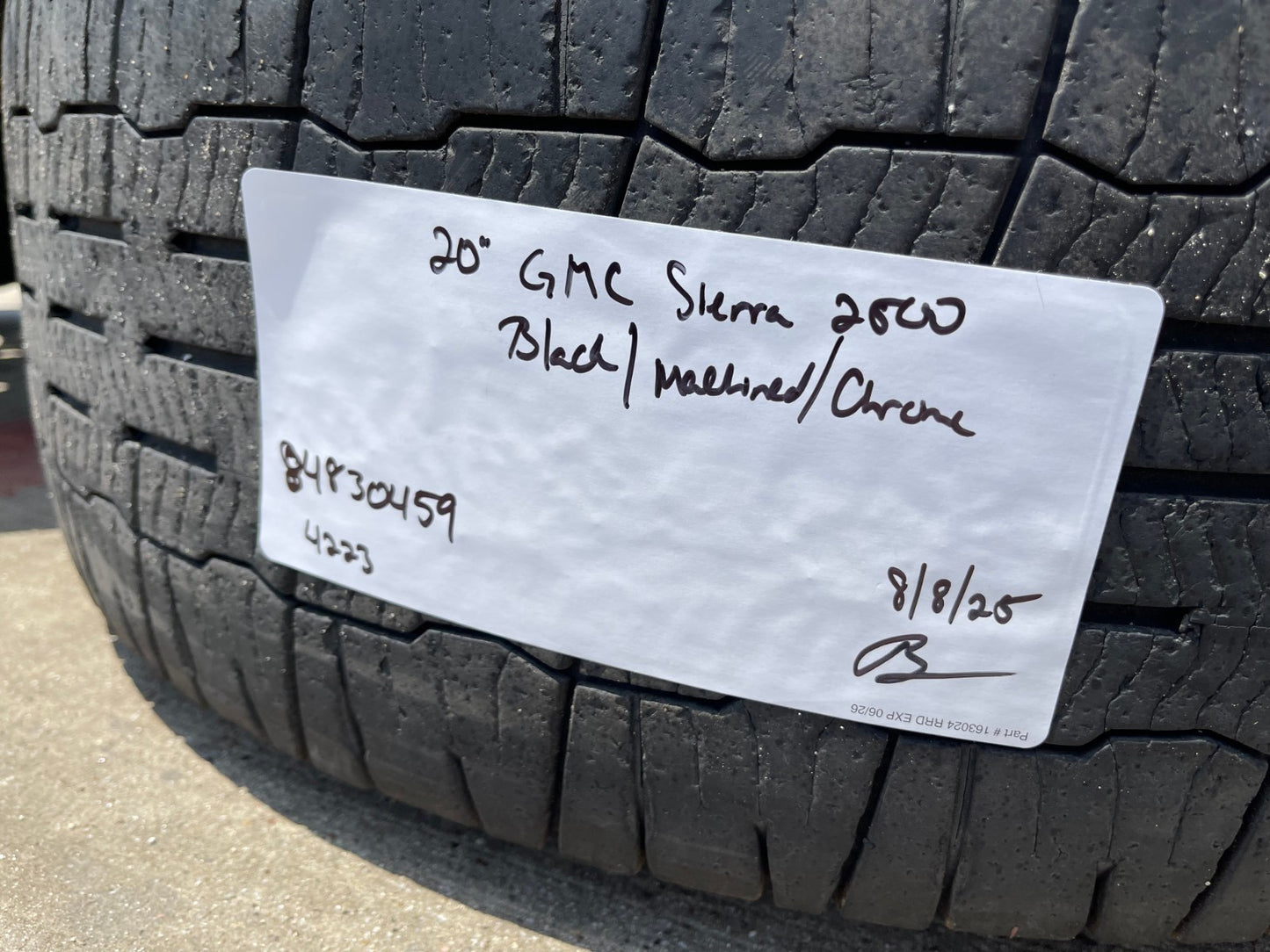20" GMC Sierra 2500 3500 OEM wheels rims 5958 14138 tires MICHELIN DEFENDER
