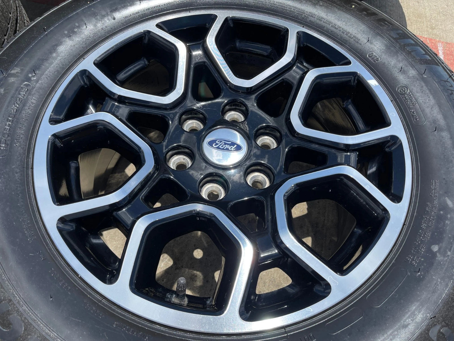 18" Ford F-150 OEM rims wheels 95049 10340 Expedition 2025 2026 NEW MICHELIN