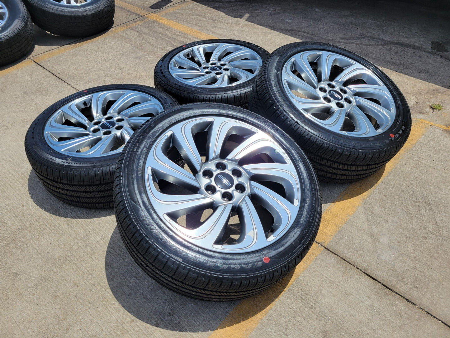 22" Lincoln Navigator OEM rims wheels tires RESERVE 10497 NEW
