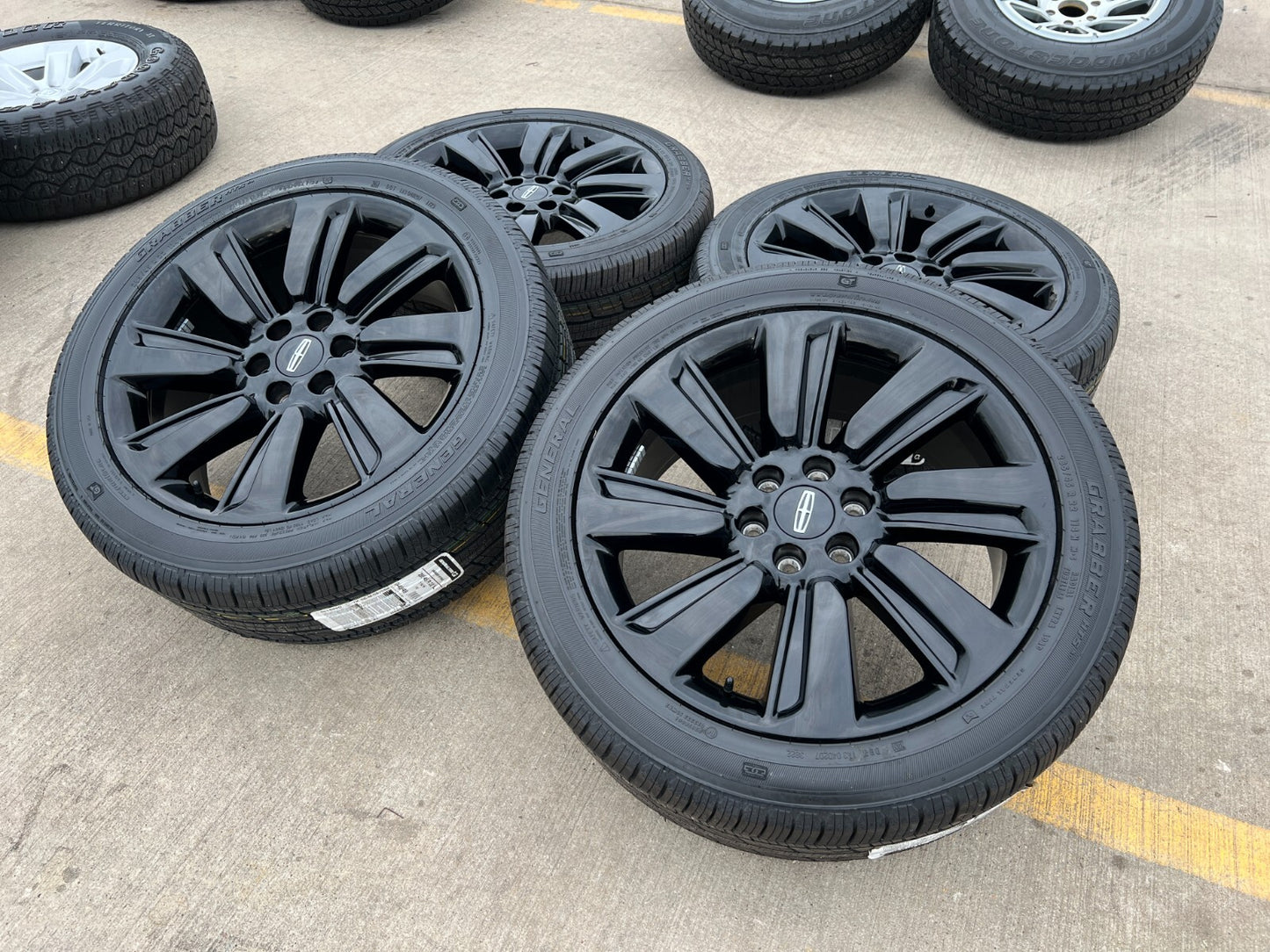 22" Lincoln Navigator OEM rims wheels Black Label 95384 10496 NEW
