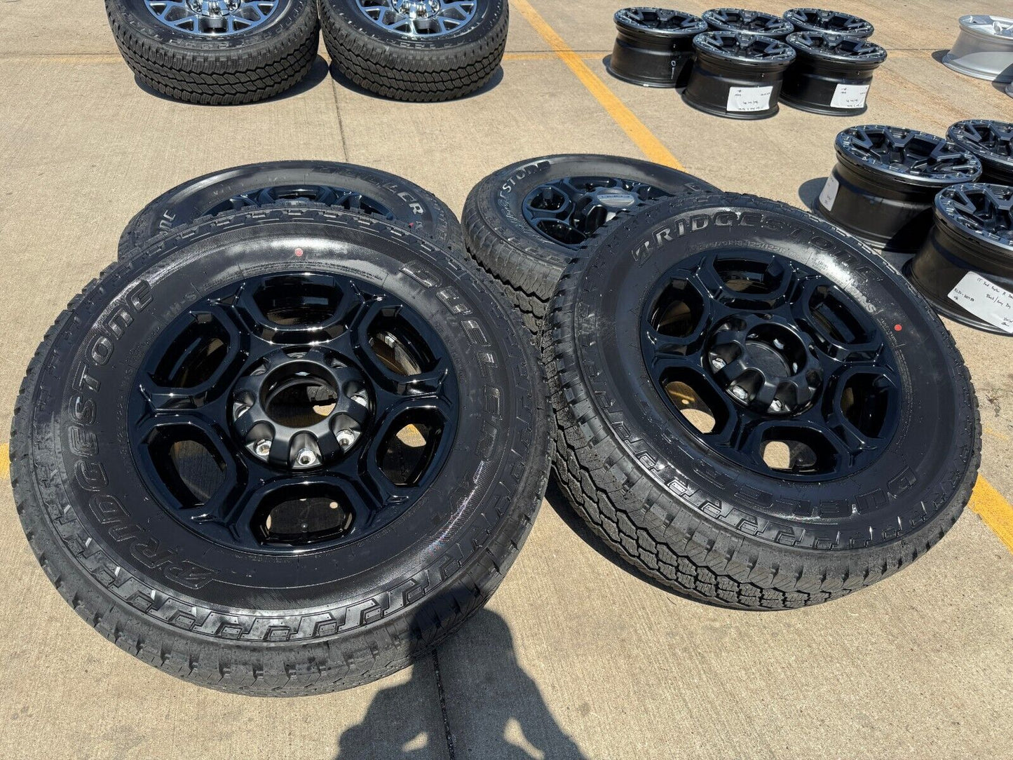 18" Ford F-250 F-350 Lariat FX-4 OEM 10479 black wheels tires 2023 2024 2025 NEW