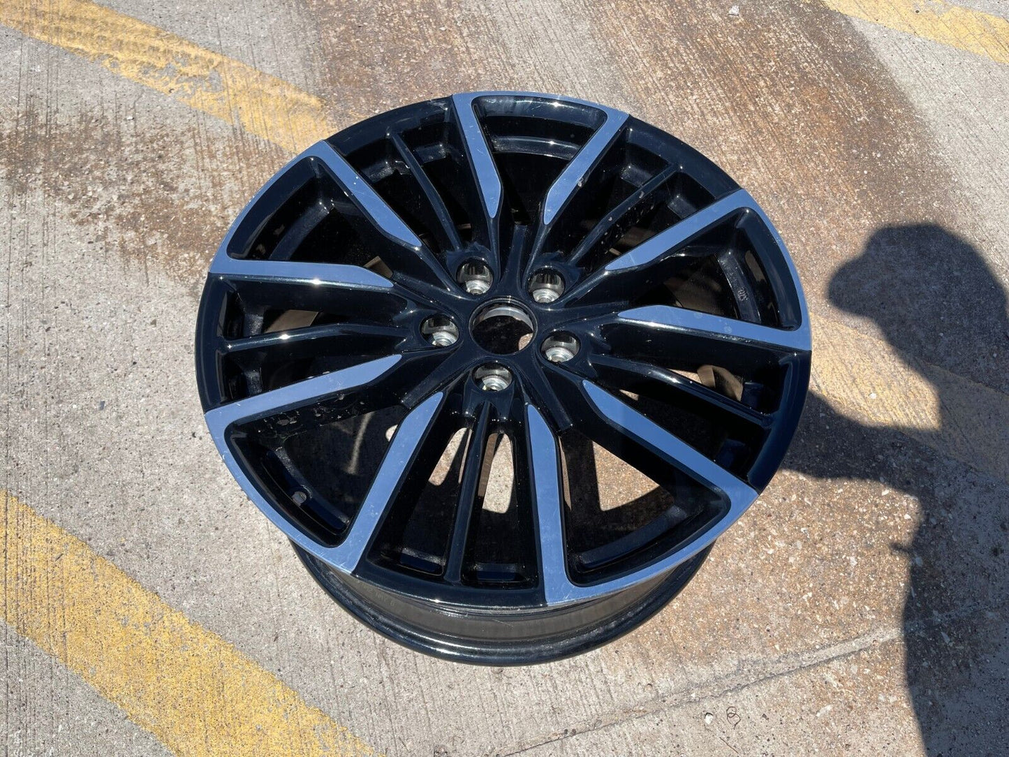 (1) 19" Honda Accord OEM Sport wheel rim 60308 Civic 2023 2024 2025