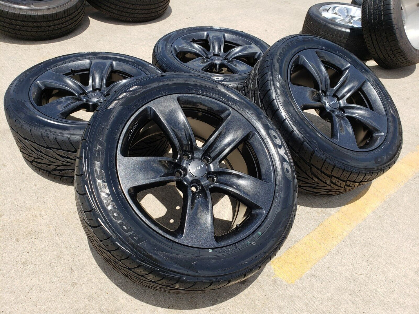 20" Jeep Grand Cherokee SRT Trackhawk OEM 9139 wheels rims tires NEW