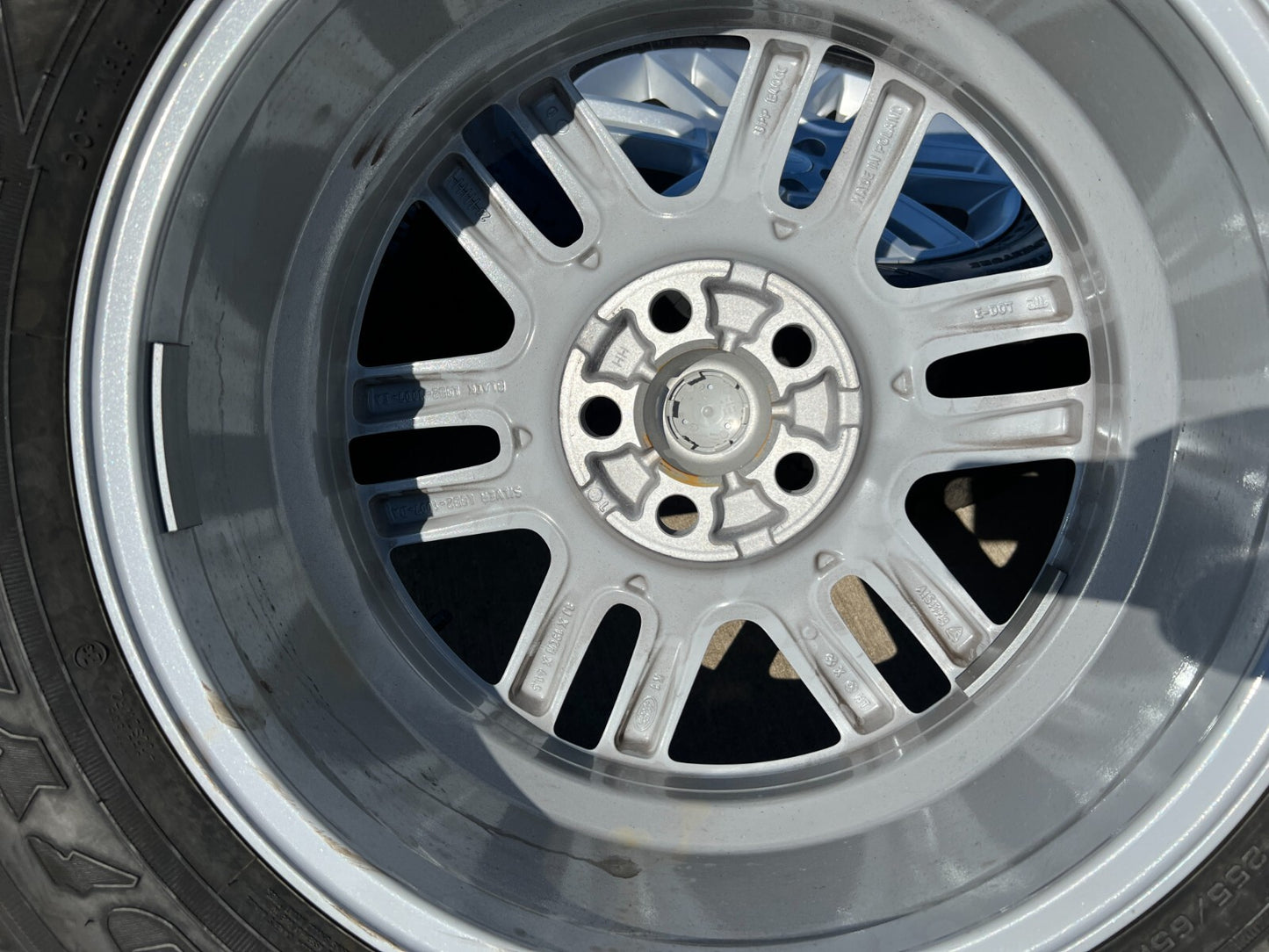 19" Land Rover DEFENDER Range Rover OEM wheels rims 72350 A/T 2023 2024 2025 NEW