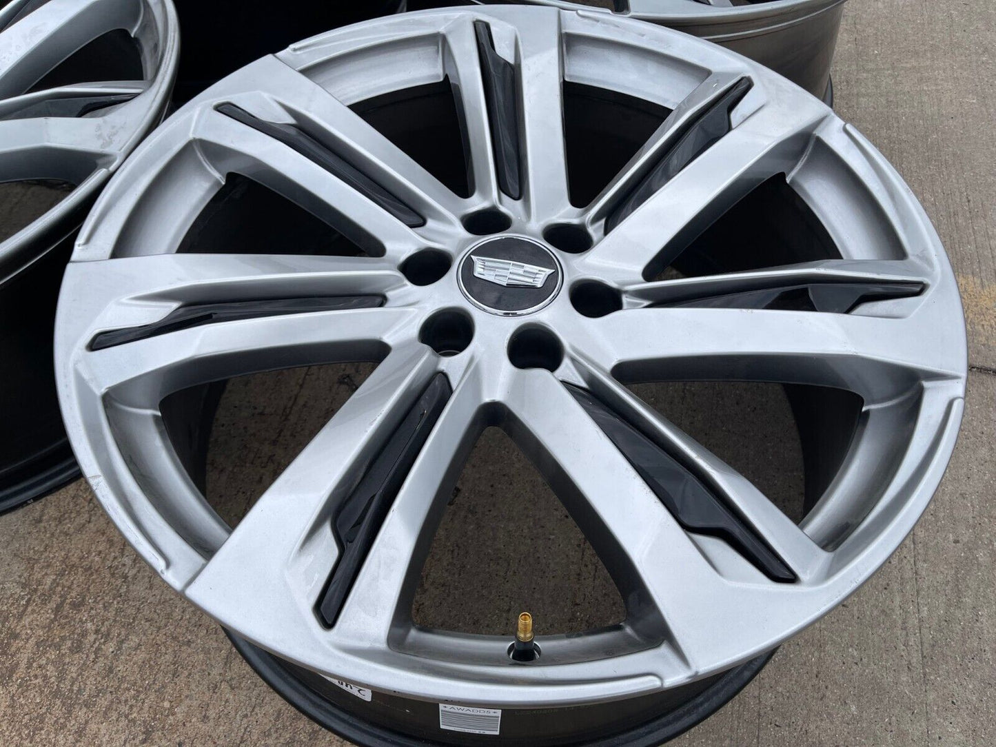 24" Cadillac Escalade V OEM wheel rim spare 2022 2023 2024 2025 2026
