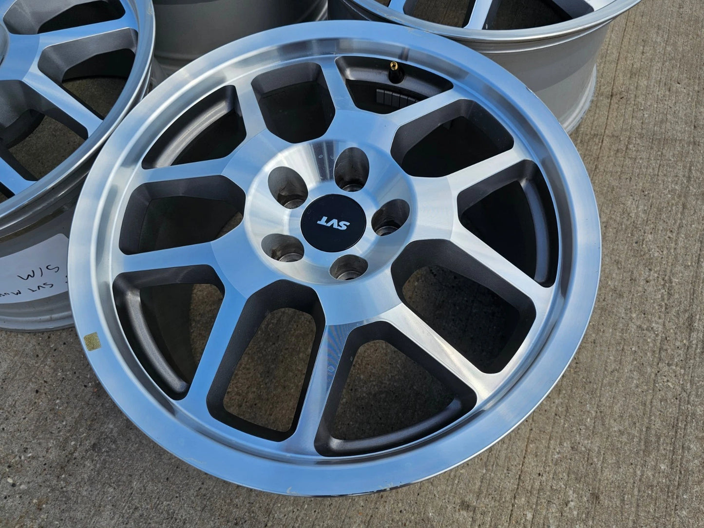18" Ford Mustang SVT GT OEM wheels rims 3668