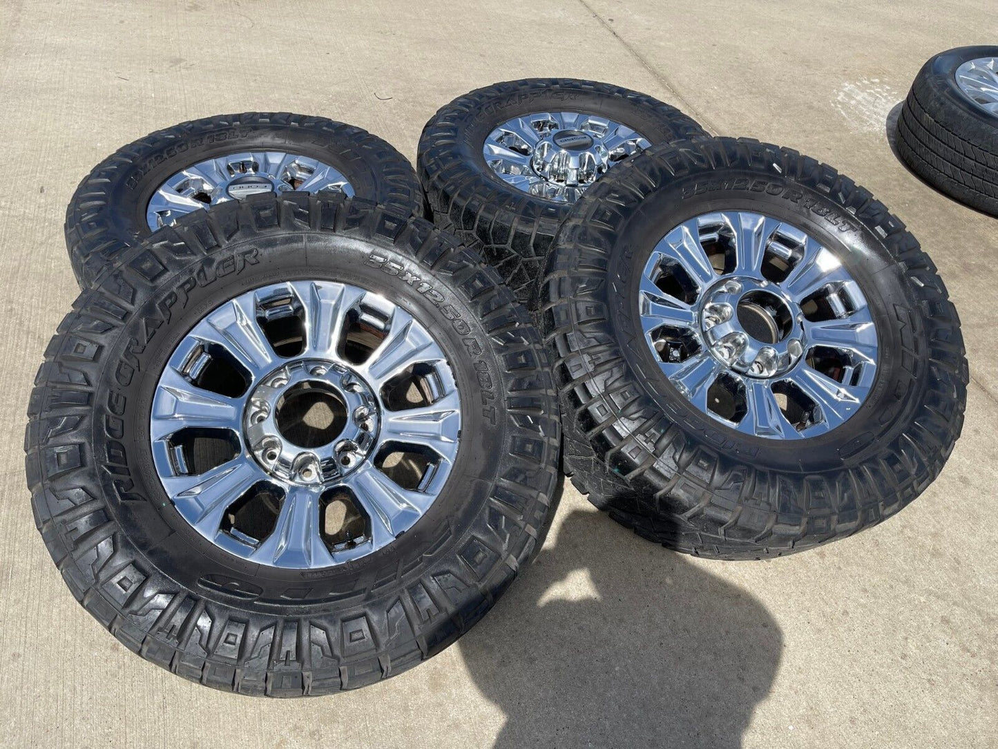 18" Ford F-250 F-350 OEM rims wheels 10097 tires 35" NITTO