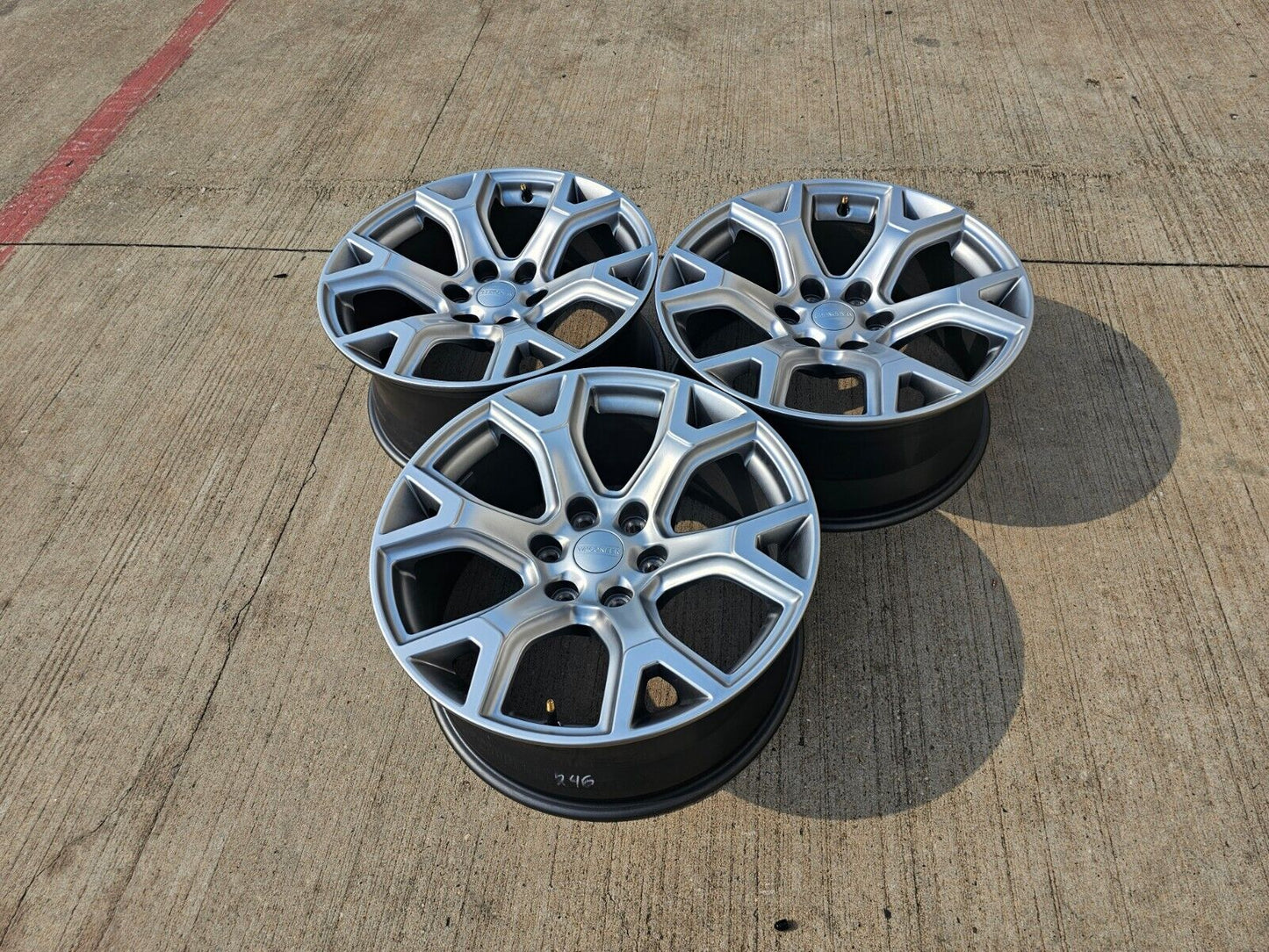 20" Jeep Grand Wagoneer OEM 2022 2023 2024 2025 wheel rim Dodge Ram 9296 NEW