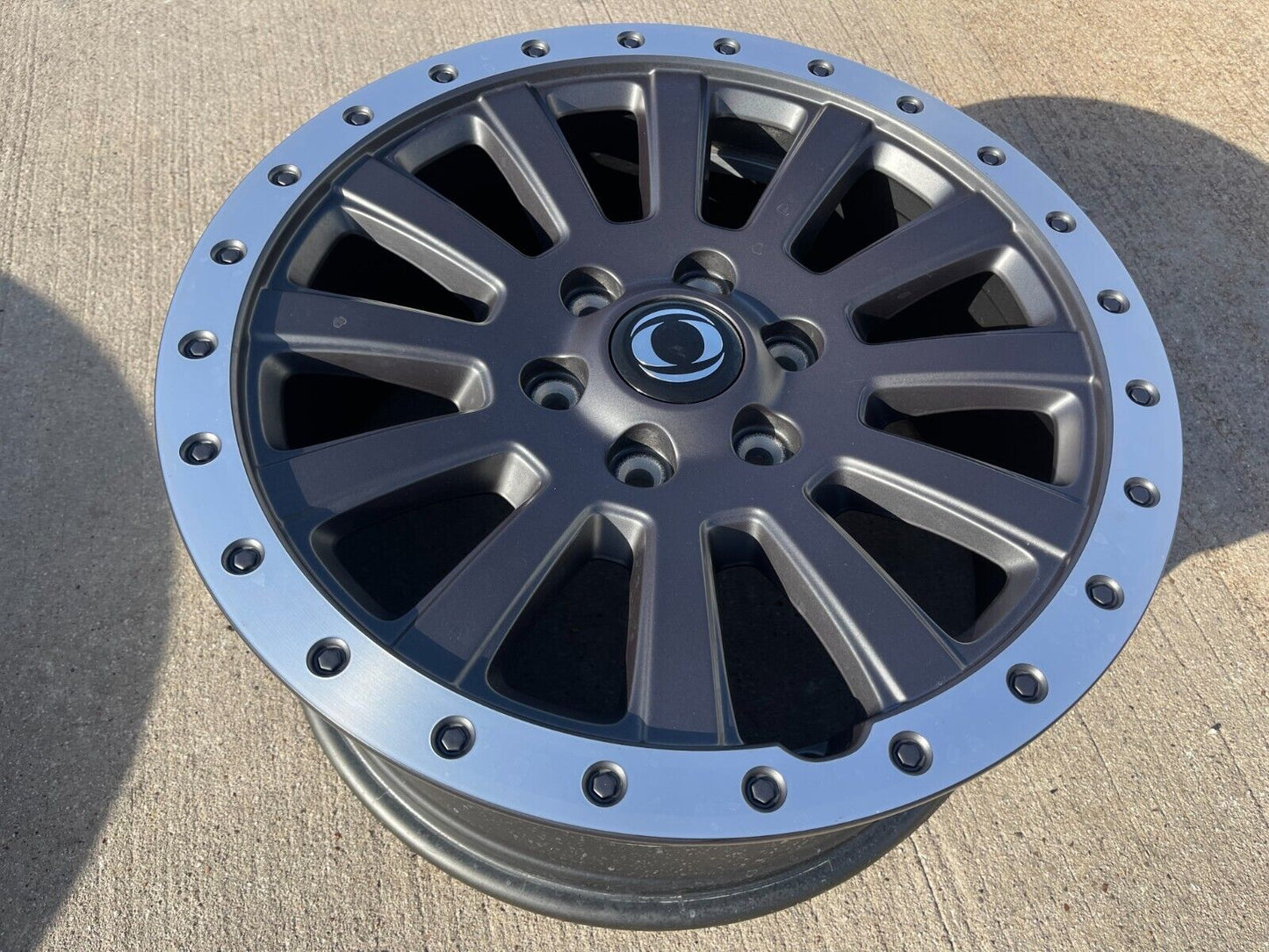 (1) 18" INEOS Grenadier OEM wheel rim beadlock 2023 2024 2025 NEW Spare