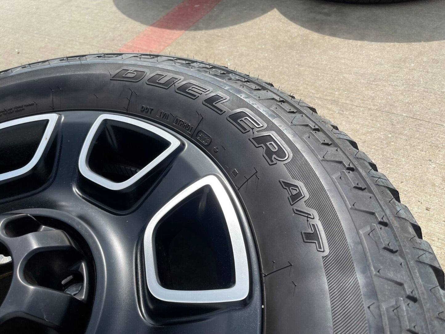 20" Ford F-250 F-350 OEM Lariat Platinum wheels rims 10486 tires