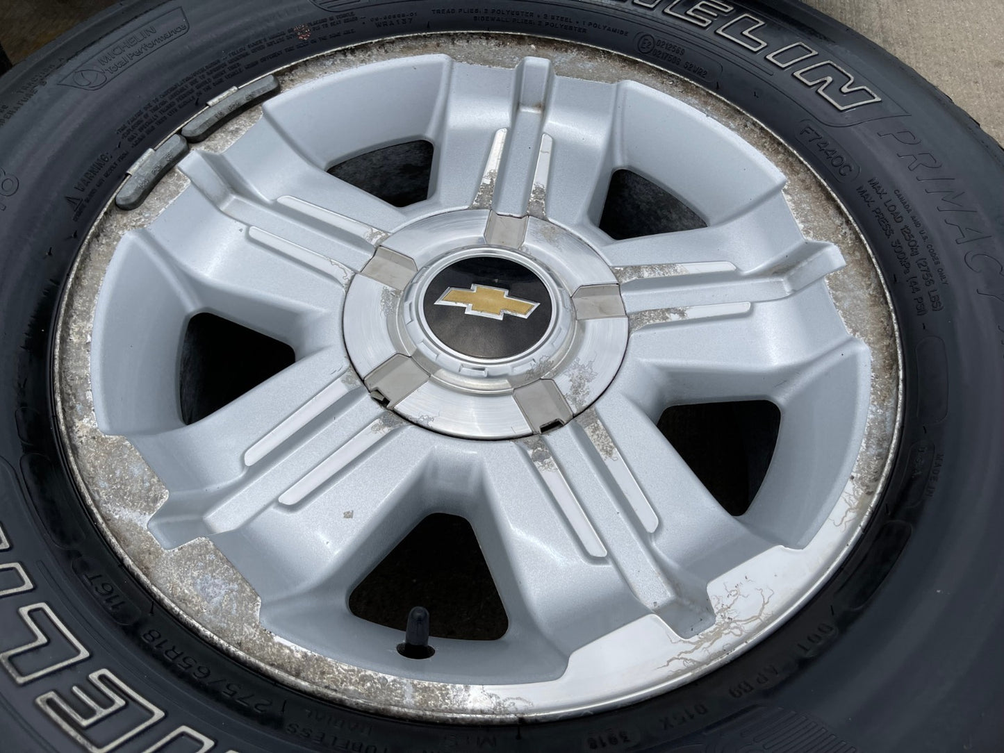 18" Chevy Tahoe Suburban Z71 OEM 5300 wheels rims tires Silverado 1500