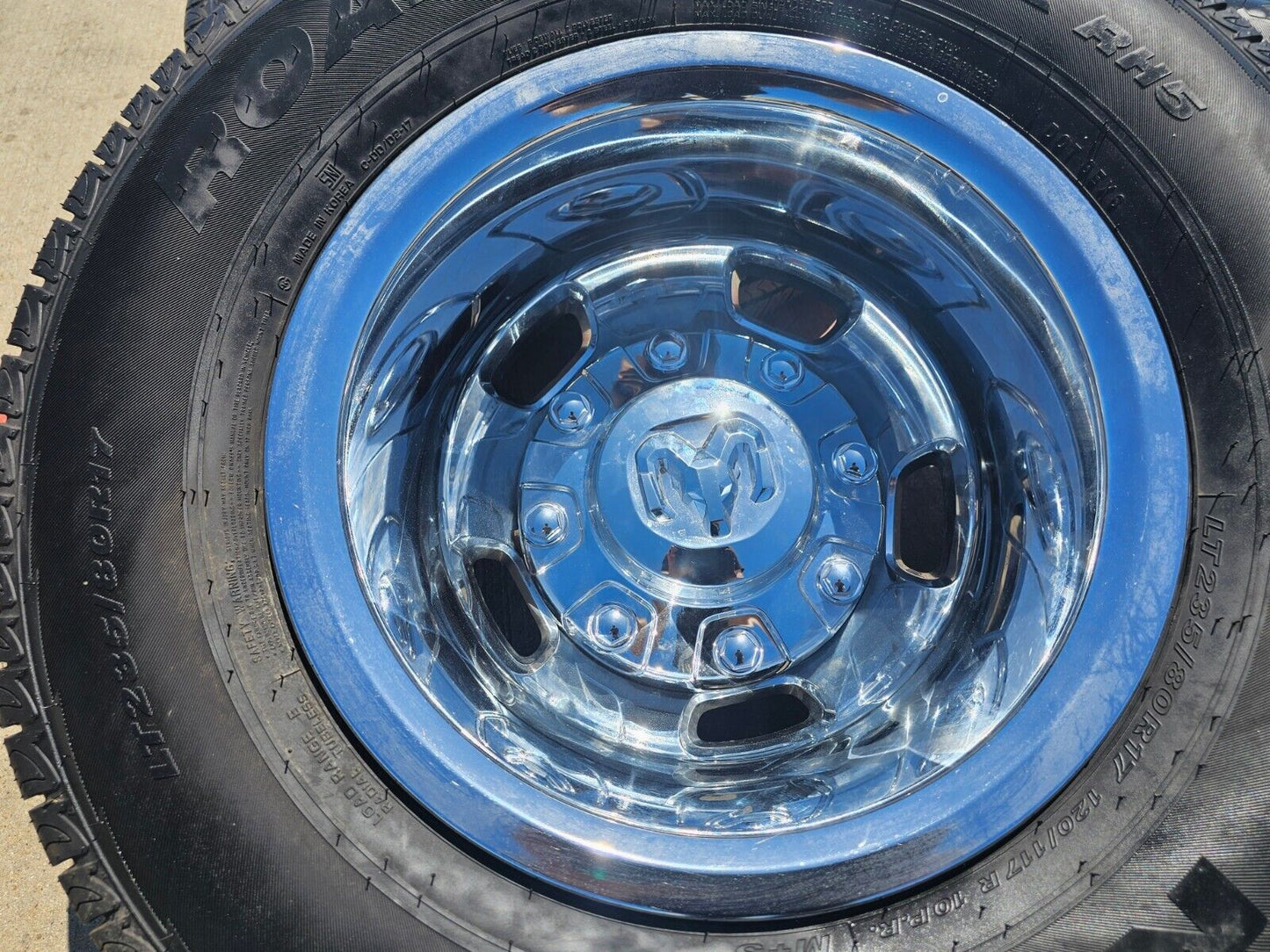 17" Dodge Ram 3500 Dually Laramie 8x200 wheels rims 2703 2704 OEM 2024 2025 NEW