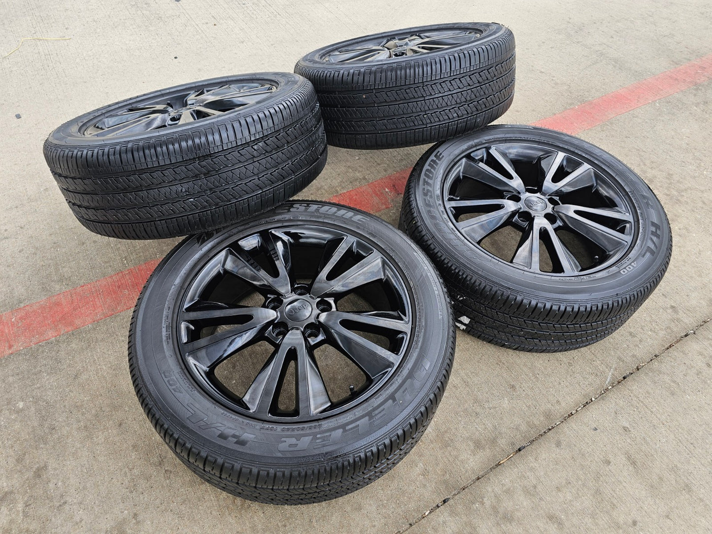 20" Jeep Grand Cherokee L OEM wheels rims 2393