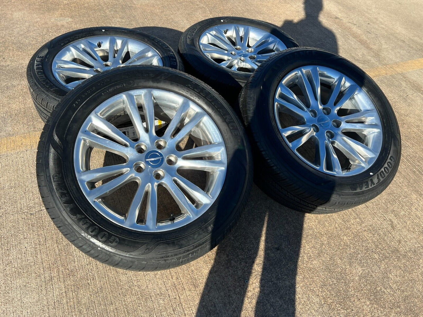 18" Chrysler 300 Dodge Charger Challenger OEM 2536 wheels rims tires NEW