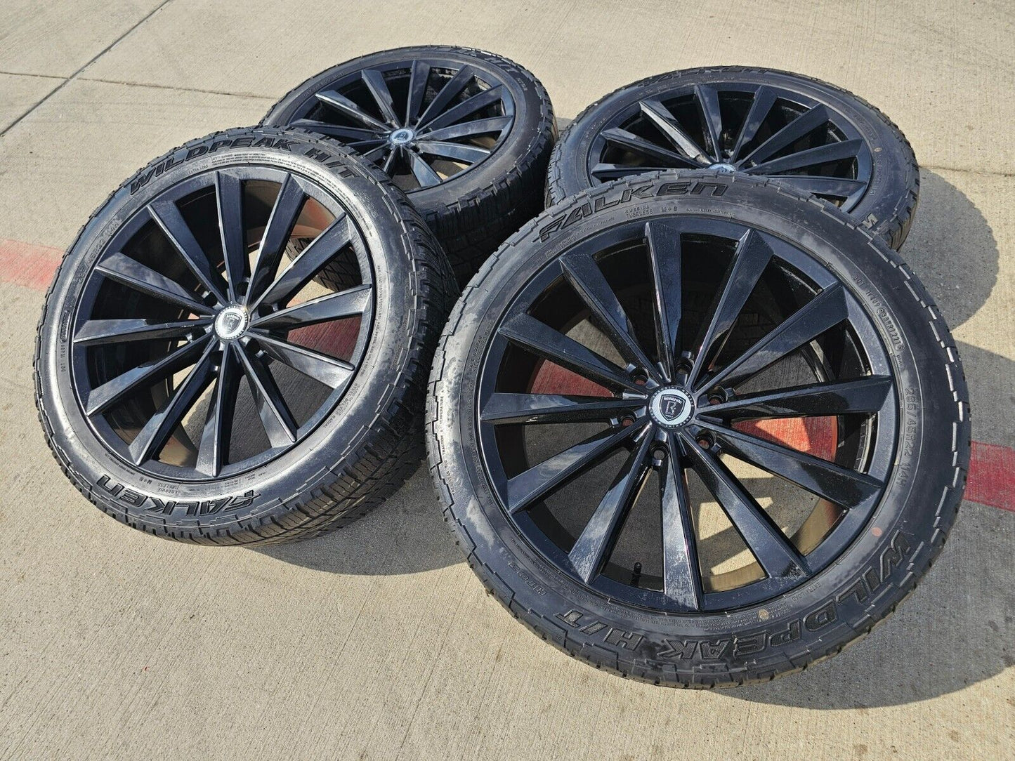 22x9.5 BORGHINI WHEEL B99-M Chevy Silverado RAM 1500 wheels rims 6x139 6x5.5