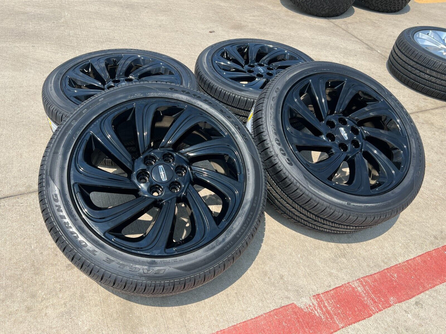 22" Lincoln Navigator OEM rims wheels Black Label tires 10497 2023 2024 2025 NEW