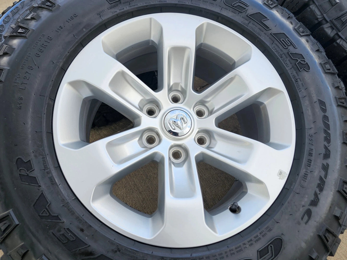 18" Dodge Ram 1500 OEM wheels rims 2672 tires DURATRAC
