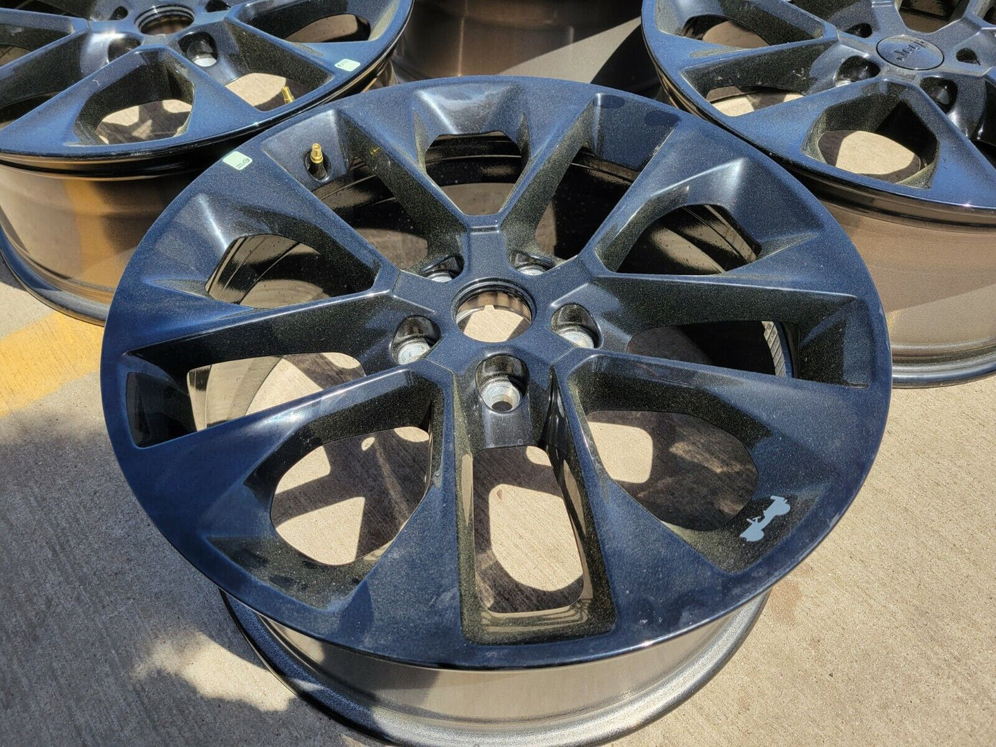 20" Jeep Wrangler HIGH ALTITUDE OEM Black wheels rims Gladiator 9262 96902